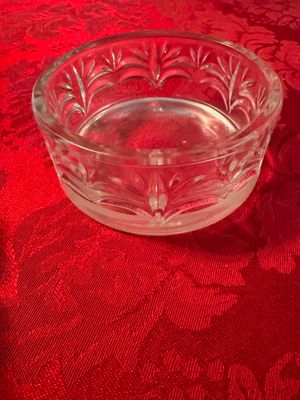 Set of 4 Glass Bowls (DR)