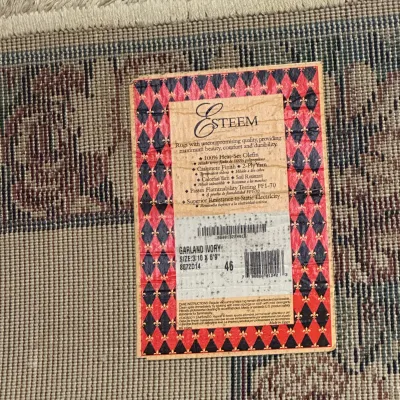 Esteem Garland Ivory Floral Area Rug 46" x 68" – Traditional Fringed Accent Rug (A1)