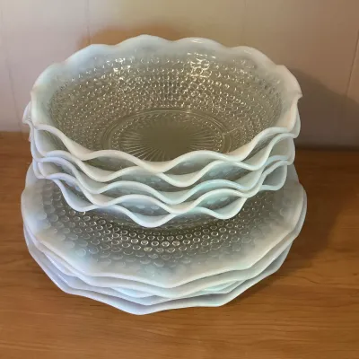 Anchor Hocking Moonstone White Opalescent Bowls & Plates – 8 Pieces