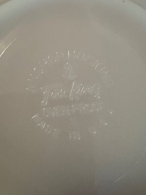 Set of 8 Vintage Fire King Appetizer Plates (DR)