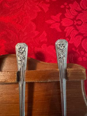 Set of Vintage Collectible Spoons and Rack (DR)