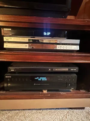 BIG Sanyo TV & Home Theater Electronics Lot – Yamaha, Technics, Sony, Panasonic & OPPO (A Den)