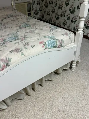 Vintage Double Four Poster Bed White Aqua Trim Tall Posts Cottage Style (A2)