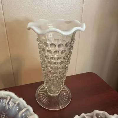White Opalescent Glass Vase & Ruffled Bowls – 3-Piece Lot