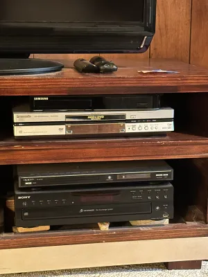 BIG Sanyo TV & Home Theater Electronics Lot – Yamaha, Technics, Sony, Panasonic & OPPO (A Den)