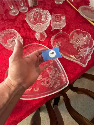 Clear Glass Serving Plates, Bowls & Compote – 5-Piece Lot