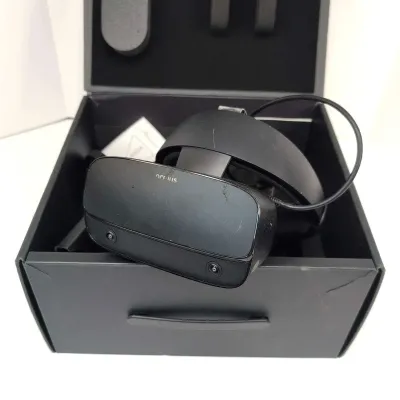 Oculus Rift S VR Headset 