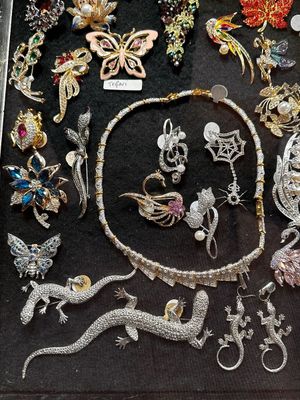 Sale Photo Thumbnail #73