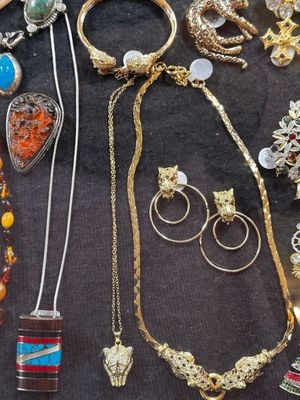 Sale Photo Thumbnail #79