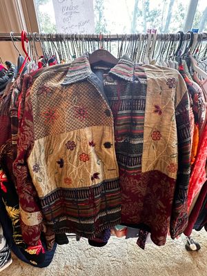 Sale Photo Thumbnail #562
