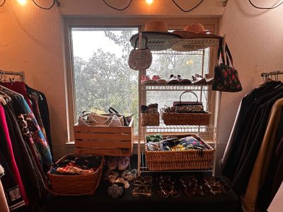 Sale Photo Thumbnail #552