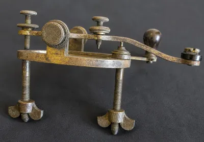 J.H. BUNNELL AND CO TELEGRAPH KEY