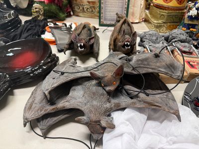 Sale Photo Thumbnail #204