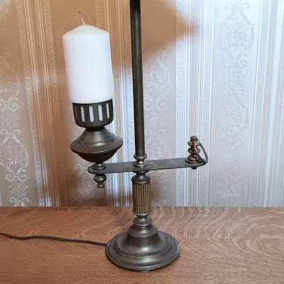 LOT 145: Refurbished Electrified Student Lamp with Tiffany-Style Stained Glass Lamp Shade