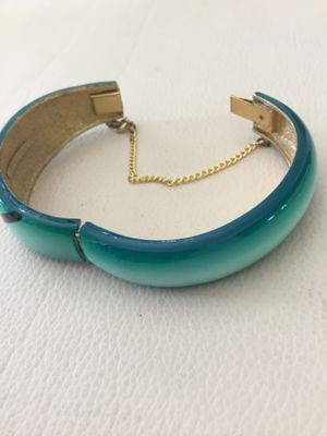 Vintage authentic 1970s Isenberg artist series enamel bangle bracelet