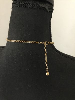 Vintage gold tone statement necklace