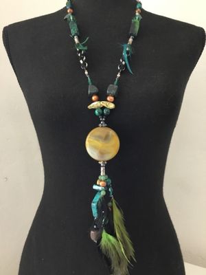 Beautiful very nice silver toned, leather peacock, colored gemstone and crystal statement necklace