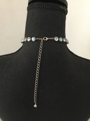 Gorgeous Australian crystal necklace