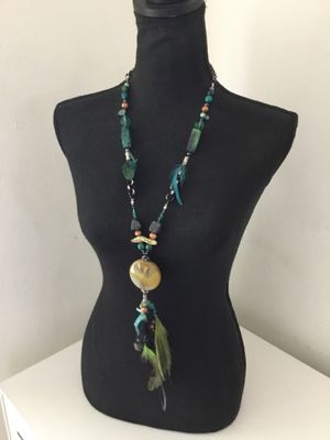 Beautiful very nice silver toned, leather peacock, colored gemstone and crystal statement necklace