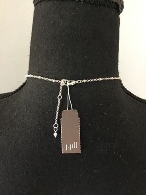 Beautiful, silver toned statement, necklace