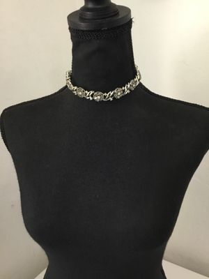 Gorgeous gray, Crystal , flower necklace