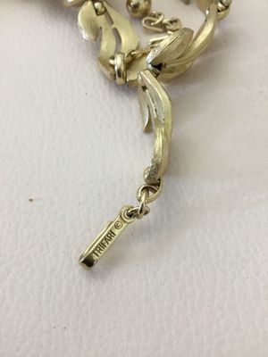 Beautiful vintage Trifari choker