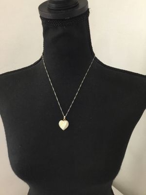 Mother of pearl heart pendant, silver tone chain