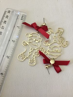 Darling gingerbread, cut out Gold tone, red bowl, ribbon statement, earrings