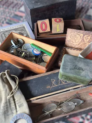 Estate sale photo
