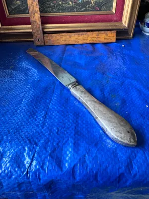 Vintage Sterling Silver Handled Butter Knife / Spreader