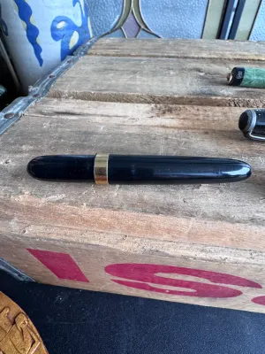 Vintage Fountain Pen Collection - Sheaffer, Parker, & More