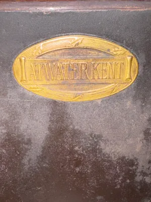 Antique Atwater Kent Model 33 Radio Receiver & Type E Speaker