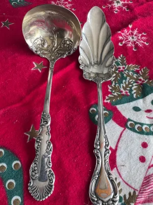 Vintage 1835 R. Wallace Silverplate Gravy Ladle & Berry Spoon Set