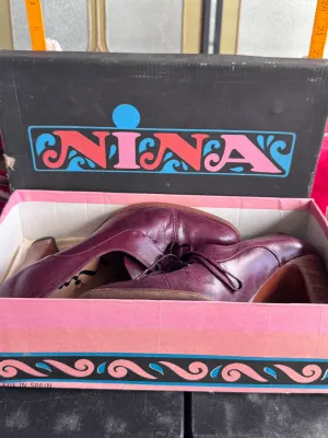 Vintage Nina Burgundy Leather Lace-Up Heeled Oxfords - Made in Spain, Size 7M