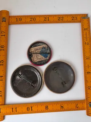 Vintage 1960s Lodi Wisconsin & Snowflake Ski Club Pinback Buttons - Set of 3
