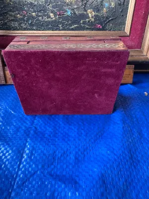 Vintage Kuwait Sand Art Wooden Jewelry Box with Brass Inlays