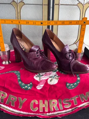 Vintage Nina Burgundy Leather Lace-Up Heeled Oxfords - Made in Spain, Size 7M