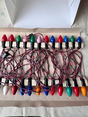 Vintage World Wide Christmas Lites 25 Light Indoor Set