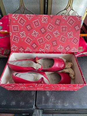 Vintage Tropicals Red Leather Mary Jane Heels - Made in Italy