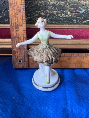 Vintage Made in Occupied Japan Porcelain Ballerina Figurine
