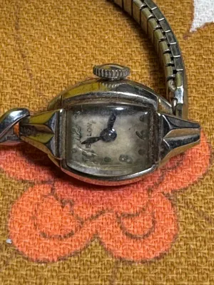 Vintage Bulova 10K Rolled Gold Plate Women's Wind-Up Watch