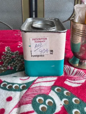 Vintage Purepac Saltpeter Powdered Tin - 4 oz.