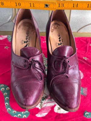 Vintage Nina Burgundy Leather Lace-Up Heeled Oxfords - Made in Spain, Size 7M