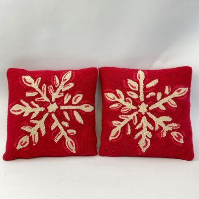 Pair of Red Hooked Wool Snowflake Christmas Throw Pillows