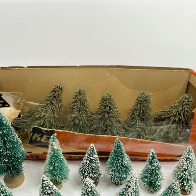 3292 Set of Vintage Bottle Brush Trees and Life Like Evergreen Trees