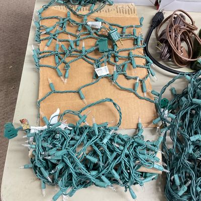 Assorted Christmas Lights, Extension Cords, and Timer Lot