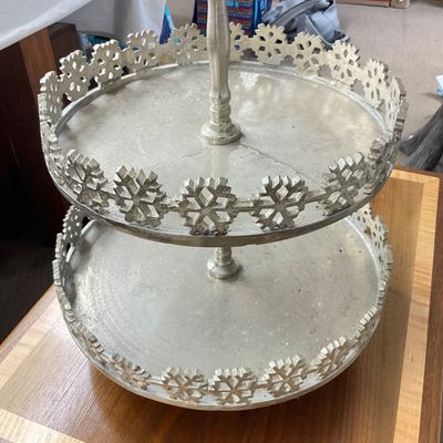 3290 Festive Aluminum Three Tiered Snowflake Stand
