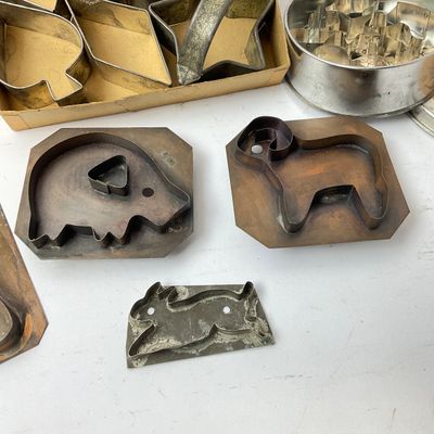 Vintage Gooseberry Patch & Metal Cookie Cutters - Set of 15+
