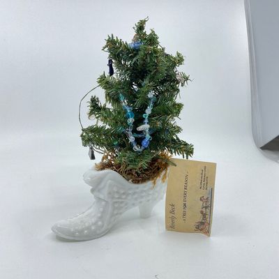 3297 Various Mini Christmas Trees Various Themes with Silver Charms