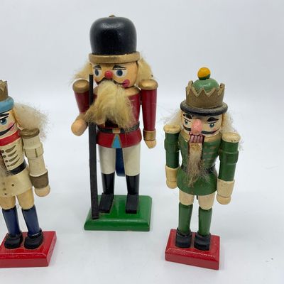 Vintage Wooden Soldier Nutcrackers - Set of 4